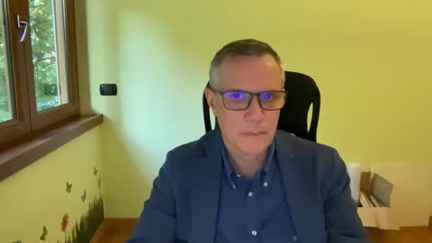 Andrew online show from April 21, 5:19 pm