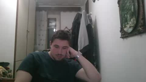 Snapshot of nick1213n chatting on December 28, 5:57 pm nick1213n online show from December 28, 5:57 pm