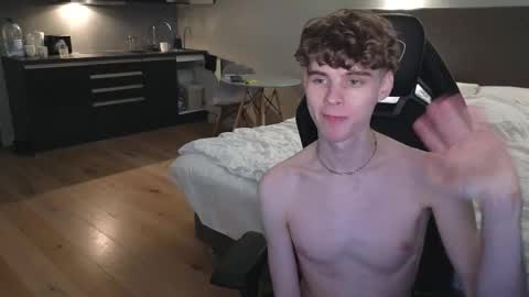 Nicki  Danny online show from October 19, 9:18 pm