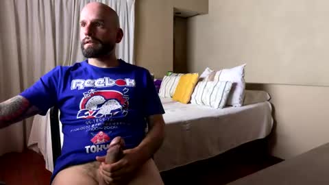 nicolas online show from December 20, 2:30 am