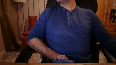 nico82_fr online show from February 25, 6:31 pm