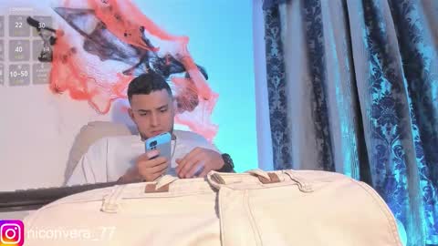 Nicolas online show from November 1, 11:20 pm