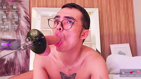 Nico King online show from May 8, 9:15 pm