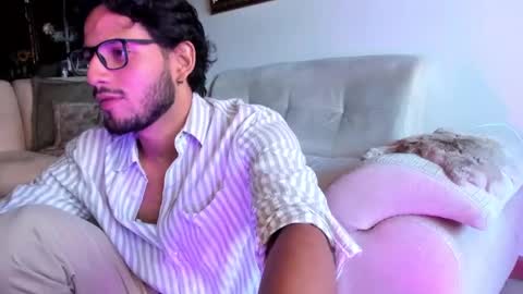 Snapshot of nicolasrodrii chatting on January 29, 9:39 pm nicolasrodrii online show from January 29, 9:39 pm