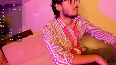 Snapshot of nicolasrodrii chatting on December 30, 10:55 pm nicolasrodrii online show from December 30, 10:55 pm