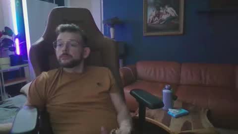 niemogesieskupic online show from January 17, 12:35 am