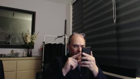 nightkeeper63 online show from February 3, 12:52 am