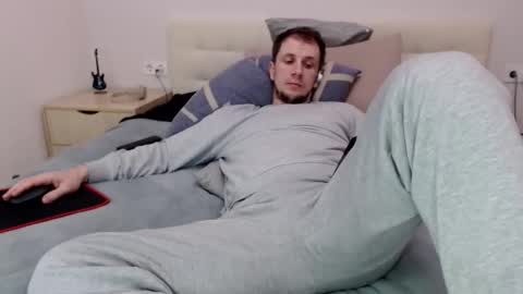 Nick online show from February 10, 6:12 pm