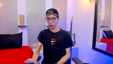    online show from December 16, 4:45 am