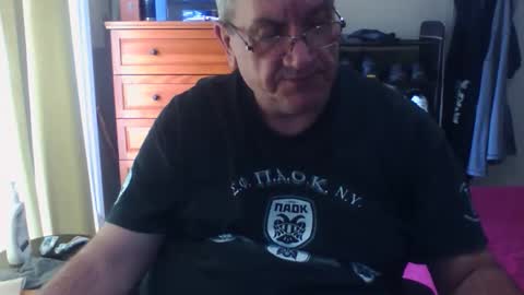 Dennis online show from October 15, 4:14 pm