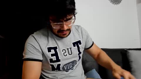 Steven online show from February 25, 2:36 am