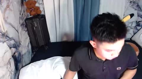 njay_16 online show from October 19, 2:53 pm