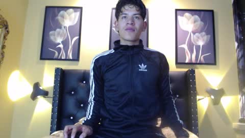 noa11_ online show from November 4, 4:08 pm