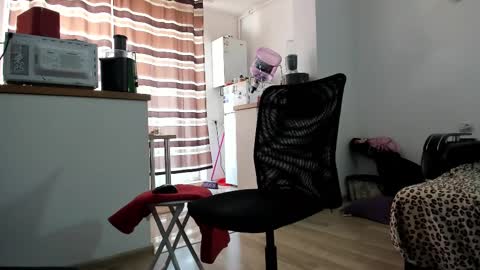 Noah online show from February 10, 8:31 am