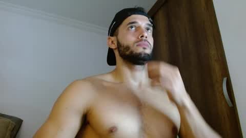 Noah online show from April 13, 4:18 pm