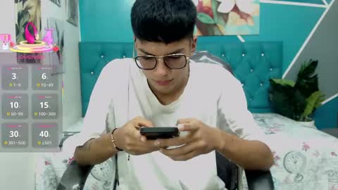 Snapshot of noha_scott chatting on October 15, 11:34 pm Noha Scott online show from October 15, 11:34 pm