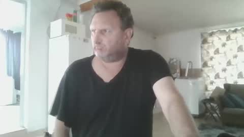 Nollie online show from April 19, 6:35 am