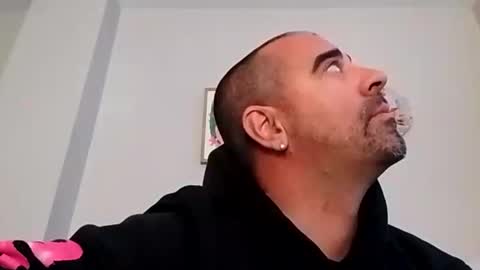 NORMALITO online show from December 1, 10:40 am