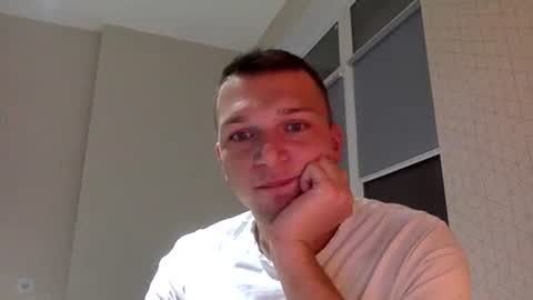 Justin online show from March 11, 7:32 pm