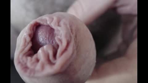 Alex Richardson online show from December 18, 6:46 pm