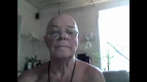 Haky online show from November 3, 1:24 pm