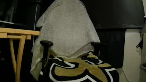 nudusmaximus online show from December 19, 12:18 am