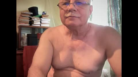 nukiss online show from January 10, 9:44 am