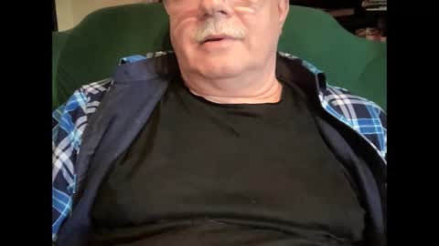 nukiss online show from December 30, 10:10 am