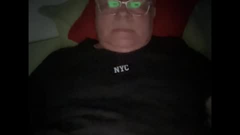 nukiss online show from September 25, 1:54 pm