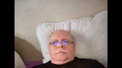 nukiss online show from January 15, 10:38 am