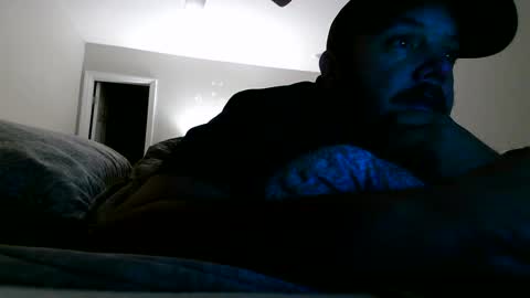 nuttincowboy727272 online show from March 28, 1:28 am