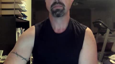 nvrenuff1979 online show from September 11, 9:52 am