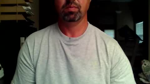 nvrenuff1979 online show from September 26, 11:52 am