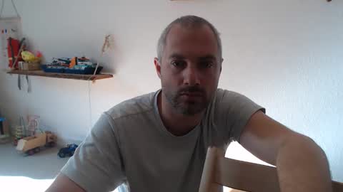 nylonboy2025 online show from April 28, 7:13 am