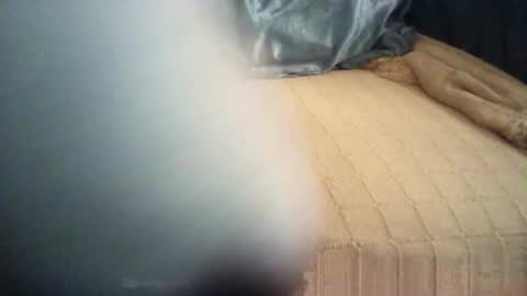 o0okukito0o online show from September 12, 6:46 am