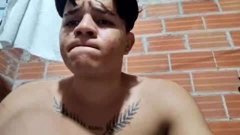 odiaz19 online show from January 8, 1:22 am