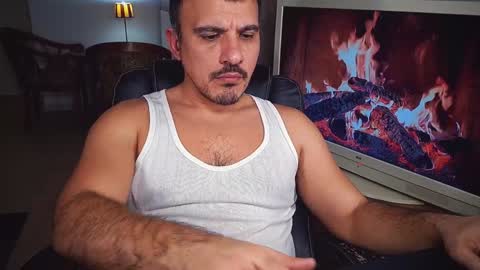 officeman7 online show from January 2, 5:07 pm