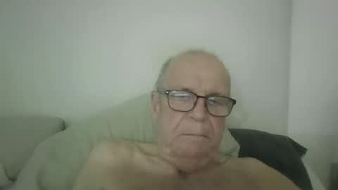 oggi95 online show from April 3, 6:43 am