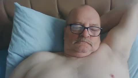 old_fkr online show from December 13, 9:25 am