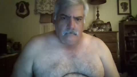 Snapshot of oldcockforyngladies chatting on September 15, 8:37 am oldcockforyngladies online show from September 15, 8:37 am