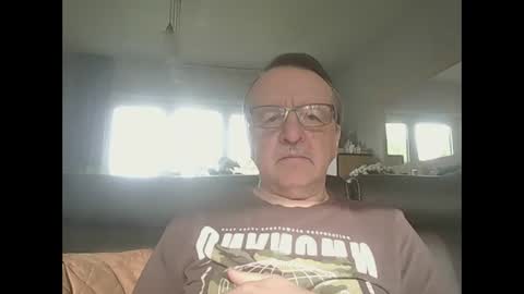 oldtimer160162493 online show from April 27, 7:05 am