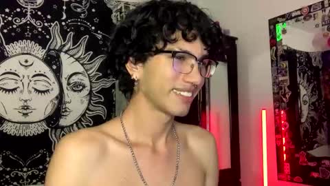 Oliver fast online show from November 29, 10:28 am