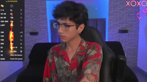 Oliver fast online show from January 15, 4:25 am