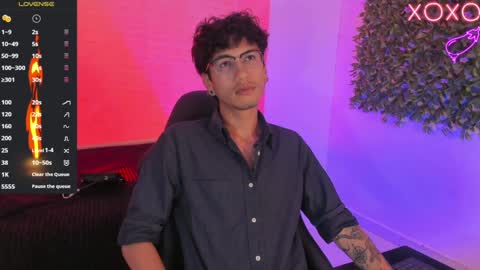 Oliver fast online show from January 8, 8:27 am