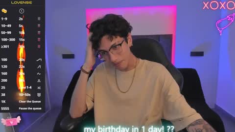 Oliver fast online show from February 15, 5:19 am