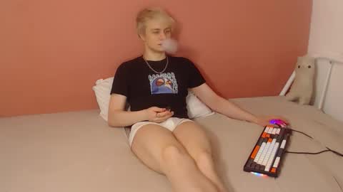 Oliver online show from March 27, 1:21 am