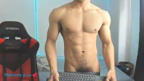 oliver thompsson online show from November 19, 2:06 pm