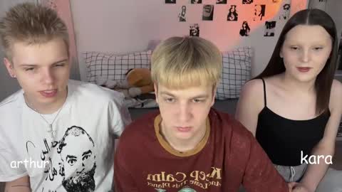 oliver online show from January 7, 2:55 pm