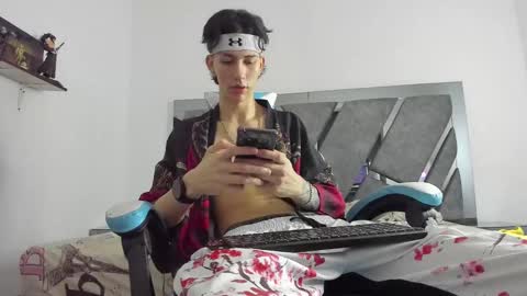 oliverthompson_01 online show from February 25, 12:36 am