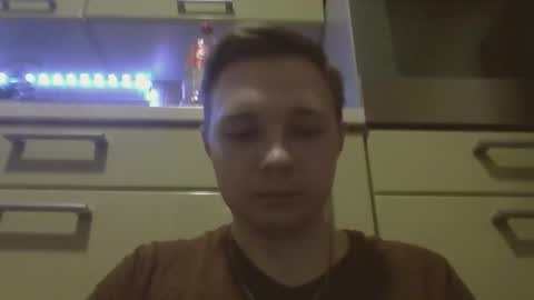 olyverky online show from March 29, 5:35 pm